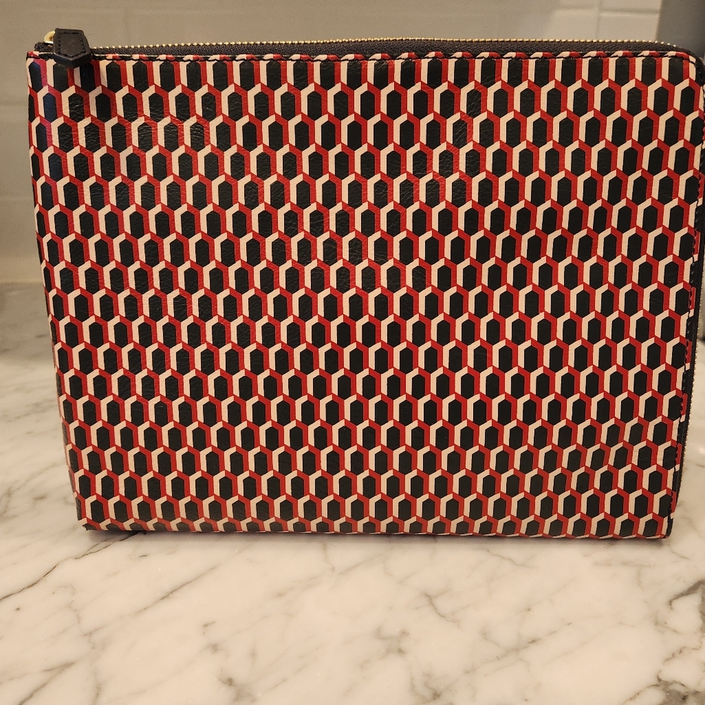 Mark & Graham tech pouch